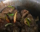 A picture of step 5 of Mutton masala.