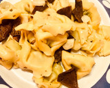Foto del paso 3 de la receta: Tortellini con setas y ajos