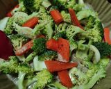 Gambar langkah 2 resipi Broccoli roasted.