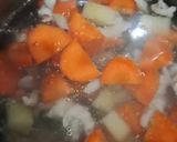 Foto langkah ke 4 dari resep Sayur Sop Ayam.