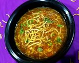 चिकन मंचाव नूडल्स सूप (chicken manchow noodles soup recipe inmarathi) रेसिपी स्टेप 6 फोटो 