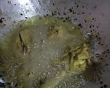 Foto langkah ke 8 dari resep Ayam Goreng Kremes.