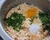 A picture of step 4 of Vidharbha style spicy mix dal vada.