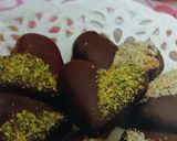 صورة لخطوة 1 من وصفة قلوب بالشوكولاتة coeurs au chocolat