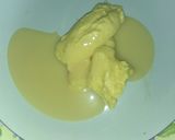 Foto langkah ke 2 dari resep Kue semprit mawar hemat bahan.