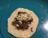 صورة لخطوة 2 من وصفة فطائر لحم بالجبنة 🌮