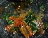 Foto langkah ke 4 dari resep Sambal Daun Kelor.