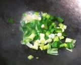 A picture of step 3 of Creamy And Cheesy Peri Peri Suace Macaroni.