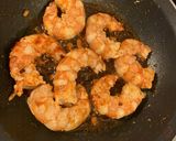 Foto del paso 2 de la receta: Gambones al ajillo