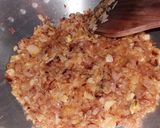 A picture of step 1 of Crab curry.