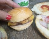 A picture of step 4 of Aloo bun kabab.