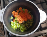 Foto del paso 2 de la receta: Guisado de habas frescas, 100% vegetariano