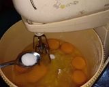 Foto langkah ke 1 dari resep Bolu pisang.