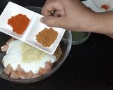 A picture of step 2 of Chicken shawarma pockets.