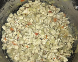 Foto del paso 3 de la receta: Empanadas de pollo con salsa blanca
