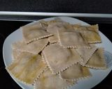 Une image de l'étape 4 de Ravioli maison.
