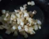 Foto del paso 2 de la receta: HUEVO CON PAPAS🥔😍😍