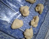 Foto langkah ke 5 dari resep 166. Cotton Doughnut Ekonomis (Eggless) - Ide Jualan jajanan Mulai 1000an.