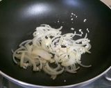 Foto langkah ke 2 dari resep Bola daging masak paprika.