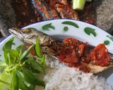 Foto langkah ke 4 dari resep Ikan Salem Sambal Jok2 / Ikan Salem Geprek.