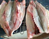Foto del paso 2 de la receta Lubina al horno con jamón