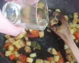 Foto del paso 4 de la receta Bacalao infusionado con verduritas, acelgas y ajos chips