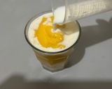 Foto langkah ke 4 dari resep Smoothie Mangga Yogurt.