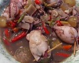 Foto langkah ke 7 dari resep Cumi Isi Tahu Kuah Asam.