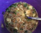 A picture of step 5 of Meatless Martabak Telur.