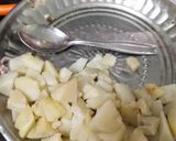 A picture of step 2 of Crispy Puffed Rice and Onion Patties.