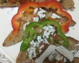 A picture of step 6 of Mixed capsicum bread grilled pizza.