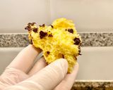 A picture of step 14 of Orange Cake with Chocolate Chips.
