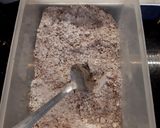 Foto langkah ke 4 dari resep Banana Brownie Streusel.