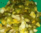 Foto del paso 1 de la receta: Tortilla de lentejas, zapallitos y berenjenas