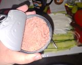 Pas rețetă Sushi de castravete cu cremă de brânză și ton 🥒🥢 5 fotografie