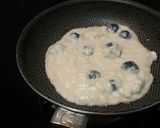 Foto del paso 4 de la receta: Panqueques con arándanos