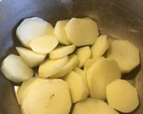 Foto del paso 1 de la receta: Papas Salteadas