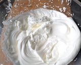 Une image de l'étape 2 de Gâteau soufflé à la ricotta et pomme.