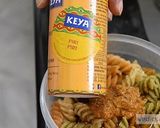 A picture of step 5 of Tricolour pasta salad.