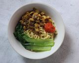 Foto langkah ke 2 dari resep Mie ayam vege low budget.