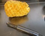 Une image de l'étape 3 de Ananas Victoria parfumé à la rose.