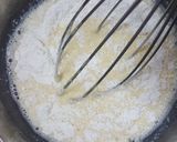 Hình bước làm 5 của món Bánh Cannelé