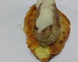 Foto del paso 7 de la receta: Perrito🌭caliente en "pan" de arepa🫓🌭🧀😜