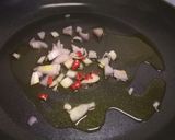 A picture of step 2 of Melanzane E Gamberi Gratinati.