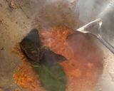 Foto langkah ke 4 dari resep Seafood Saus Padang.
