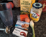 Foto del paso 1 de la receta: Paté de surimi y anchoas