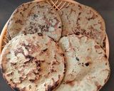 બાજરાનો રોટલો (Bajra Rotlo Recipe In Gujarati) રેસીપી સ્ટેપ3ફોટો