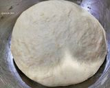 Foto del paso 1 de la receta: Pizza trufada de pavo, rúcula y queso tostado