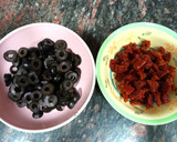 Foto del paso 3 de la receta: Hojaldre de calabacín y tomates secos