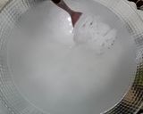 A picture of step 5 of Falooda sev without machine.